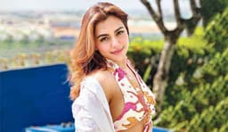 ব্যক্তিগত জীবনের কঠিন অধ্যায় ফারিয়ার জন্য চ্যালেঞ্জ