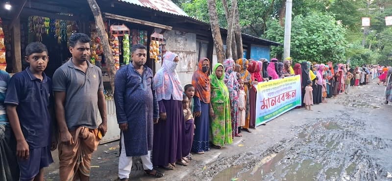 নোয়াখালী পৌরসভার তিন রাস্তায় উন্নয়নের অভাব, এলাকাবাসীর বিক্ষোভ