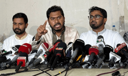 সচিবালয় ঘেরাওয়ের হুঁশিয়ারি নুরের