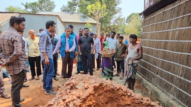 গোয়ালন্দে রাস্তা নির্মাণে অনিয়মের অভিযোগ: দুদকের অভিযান
