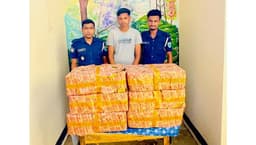 কুলাউড়ায় ভারত থেকে অবৈধ বিড়ি নিয়ে যুবক গ্রেফতার