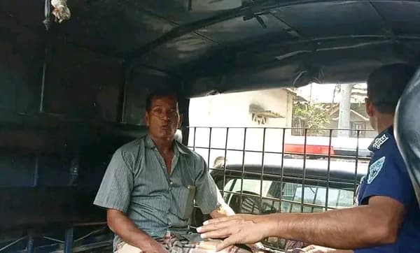 তৃতীয় শ্রেণীর শিক্ষার্থীকে শ্লীলতাহানির অভিযোগে আটক-১