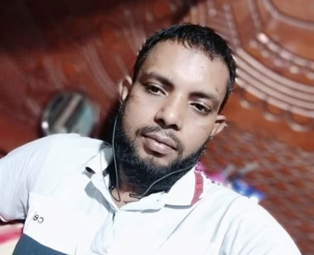 রাজবাড়ীতে দোকানের বারান্দায় যুবকের মরদেহ, হত্যার অভিযোগ পরিবারটির