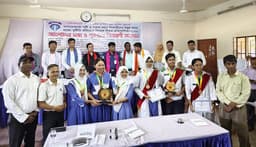 খাগড়াছড়িতে দুর্নীতি প্রতিরোধে শিক্ষার্থীদের বিতর্ক প্রতিযোগীতা
