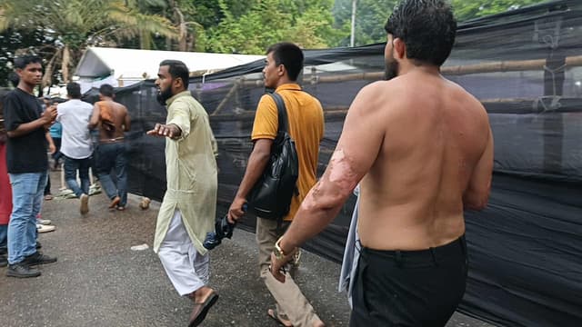 রাজধানীর মানিক মিয়া এভিনিউয়ে গ্যাস বেলুন বিস্ফোরণে ১০ জন দগ্ধ, জরুরি বিভাগে ভর্তি