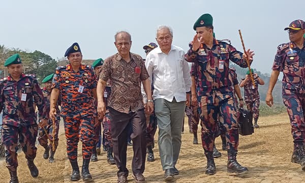 সাজেক পরিদর্শনে স্বরাষ্ট্র উপদেষ্টা, জনপ্রতিনিধিদের সাথে সৌজন্য সাক্ষাৎ