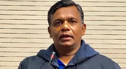 বিসিবি নির্বাচনে হঠাৎ সিদ্ধান্ত বদলালেন সভাপতি বুলবুল