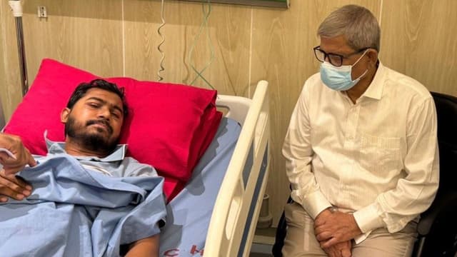 নূরের ওপর হামলা হত্যার উদ্দেশ্যে, দ্রুত বিদেশে চিকিৎসার দাবি ফখরুলের