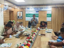 কলাপাড়ায় জলবায়ু সুশাসন ও তৃণমূল অংশগ্রহণ শীর্ষক সেমিনার অনুষ্ঠিত