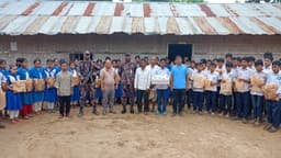 রামগড়ে বিজিবির শিক্ষা ও ক্রীড়া সামগ্রী বিতরণ