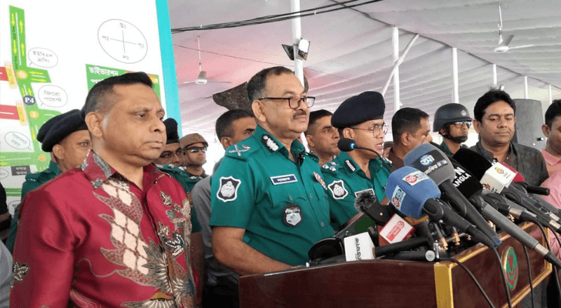 ঢাকায় ঈদ জামাতের নিরাপত্তা নিশ্চিত করতে ১৫ হাজার পুলিশ মোতায়েন