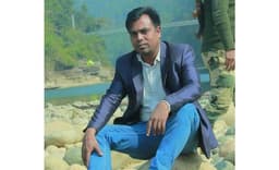 ফেসবুক লাইভের পরই সাংবাদিককে জবাই করে হত্যা, থমথমে গাজীপুর