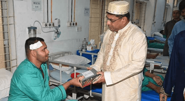 ঈদে সেনাপ্রধানের সিএমএইচ ও সেনা ক্যাম্প পরিদর্শন