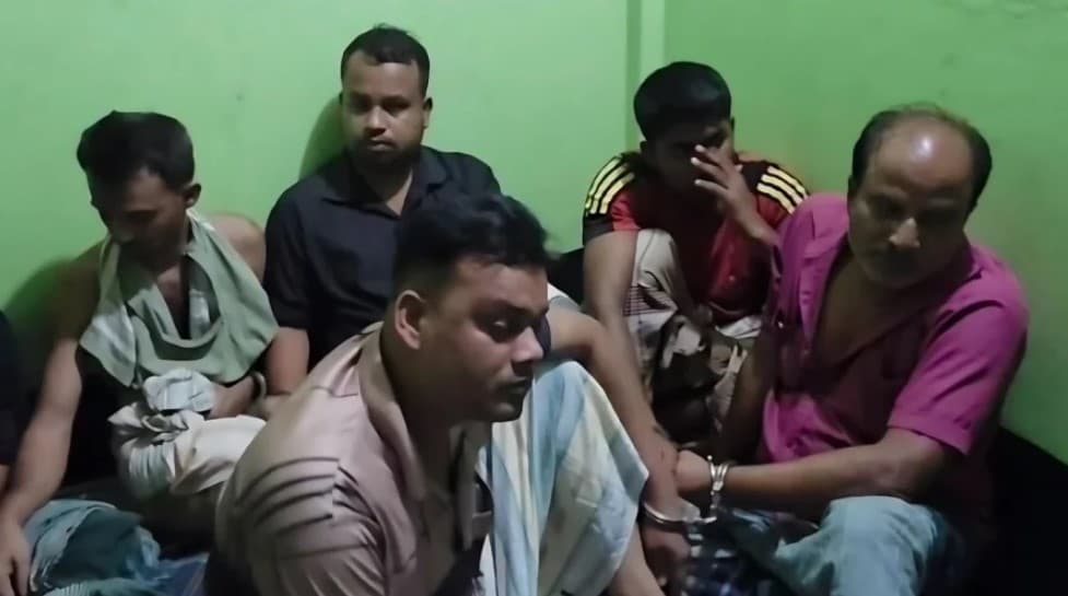 গাজীপুরে পুলিশের ওপর হামলা, ক্যাসিনো চক্রের প্রধানসহ আটক ৭