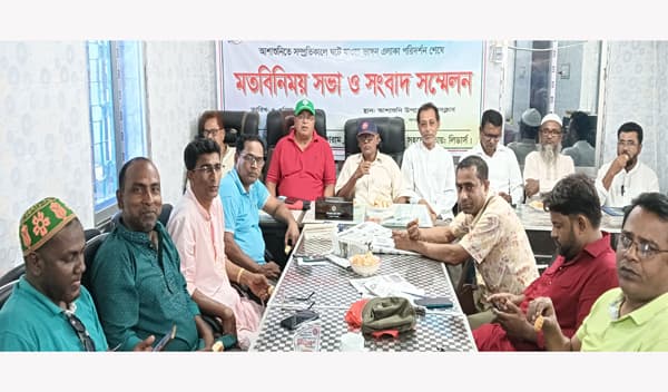 আশাশুনিতে ভাঙ্গন পরিদর্শন করে বৈঠক, জরুরি সহায়তার আহ্বান