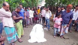 ঝালকাঠিতে বিআরটিসি বাস চালকের ঝুলন্ত মরদেহ উদ্ধার