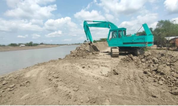 গোয়ালডাঙ্গায় বাঁধ রক্ষায় কাজ শুরু, জনমনে স্বস্তি