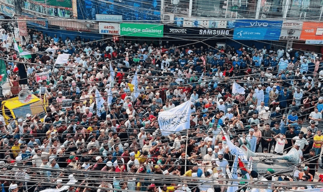  গাজার পক্ষে রাজধানীতে শায়খ আজহারিসহ বিশিষ্টজনের সমাবেশ