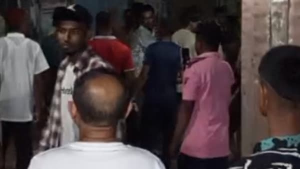 ফেসবুক মন্তব্যে যুবদল-ছাত্রদল সংঘর্ষ, আহত ১০