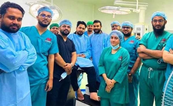 পায়ে আঘাত পেয়ে সিলেটে চিকিৎসা নেন নাহিদ ইসলাম, বিতর্ক !