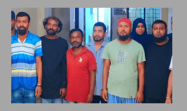 মিছিলের প্রস্তুতিকালে যুবলীগ কর্মীদের ধাওয়া করে গ্রেপ্তার