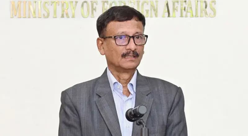 দিল্লির সঙ্গে ঢাকার সম্পর্ক ‘পুনর্বিন্যাসের’ পথে: পররাষ্ট্র উপদেষ্টা