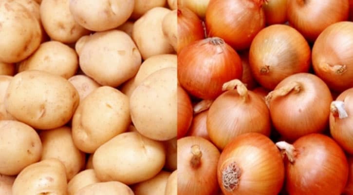 সুখবর দাম কমেছে আলু-পেঁয়াজের
