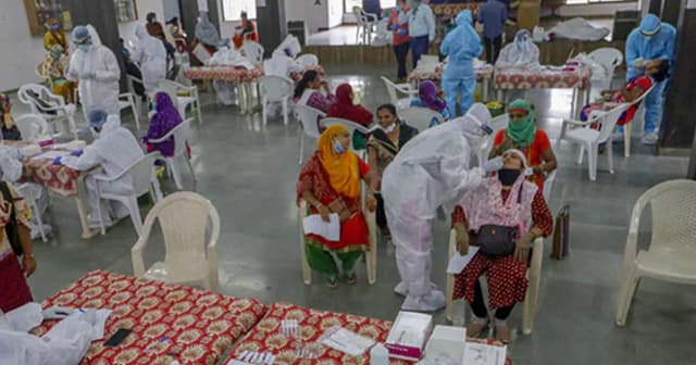 প্রতি পাঁচজনে একজন করোনা শনাক্ত পশ্চিমবঙ্গে