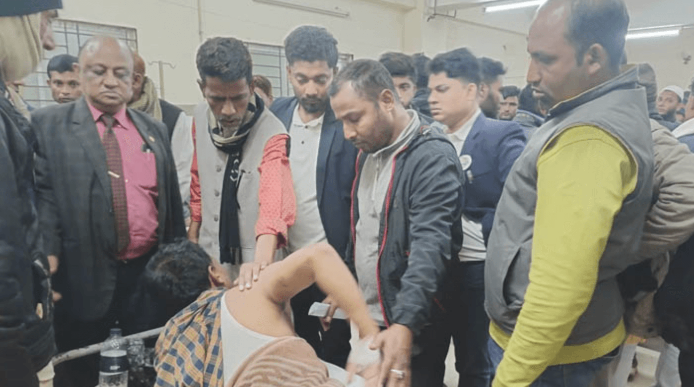 ওবায়দুল কাদেরের প্রচারে আ.লীগের দুপক্ষে তুমুল সংঘর্ষ,