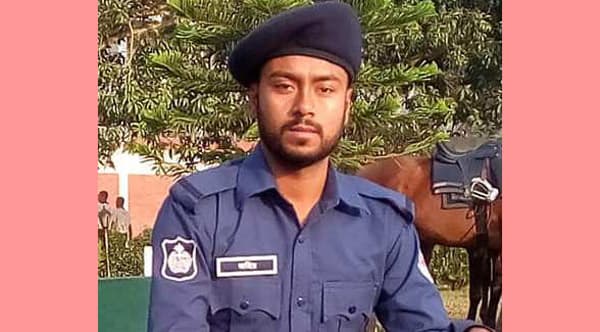 এসআই থেকে সুপারিশপ্রাপ্ত বিসিএস ক্যাডার জহিরুল