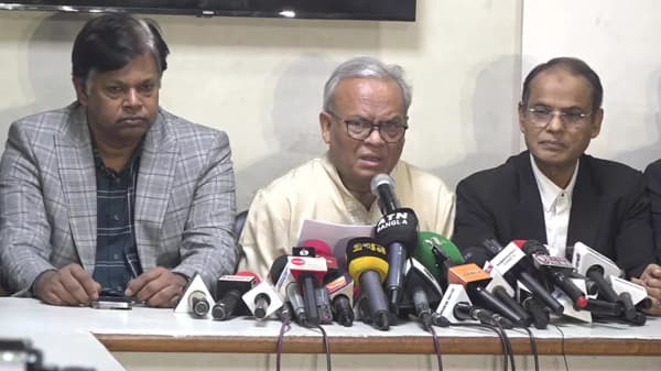 তড়িঘড়ি শপথ নজিরবিহীন: রিজভী