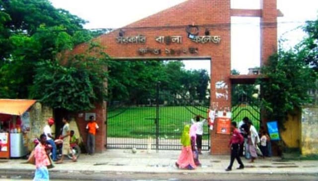 বাঙলা কলেজে উদ্ধারকৃত লাশের পরিচয় শনাক্ত
