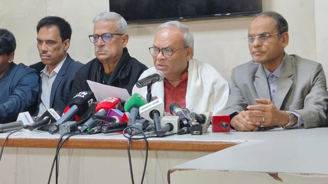 ক্ষমতা হারানোর আতঙ্কে ভুগছে আওয়ামী লীগ : রিজভী