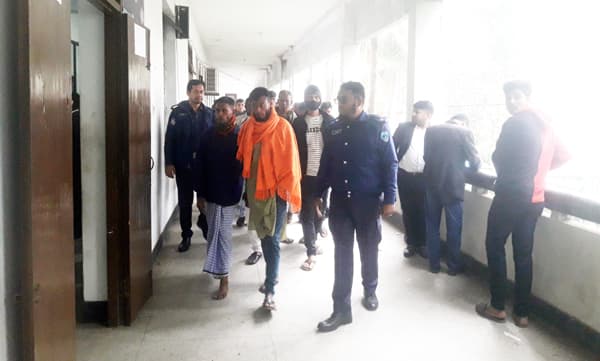 সুবর্ণচরে ভোটের রাতে গৃহবধূকে গণধর্ষণ!