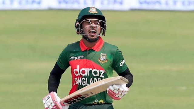 বর্ষসেরা ব্যাটিং পুরস্কারে মনোনীত মুশফিক