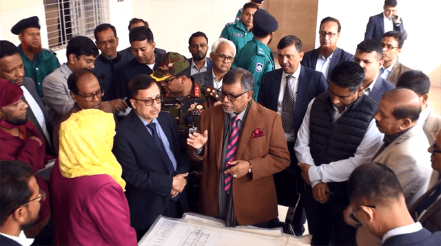 বরিশালে স্বাস্থ্য সেবার মান নিয়ে অসন্তুষ্ট স্বাস্থ্যমন্ত্রী