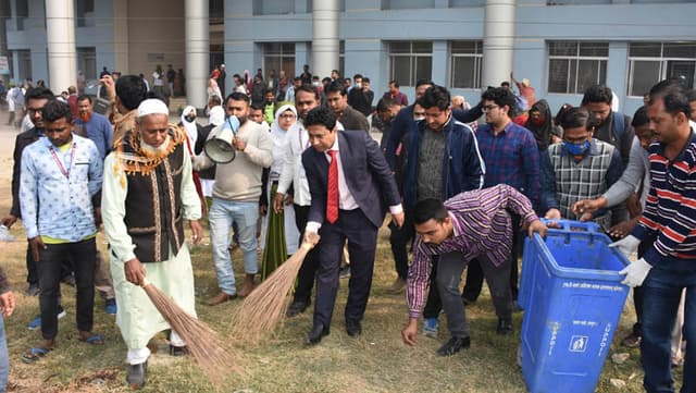 শেবাচিম হাসপাতাল পরিছন্ন রাখার অনুকরণীয় নিয়ম শুরু