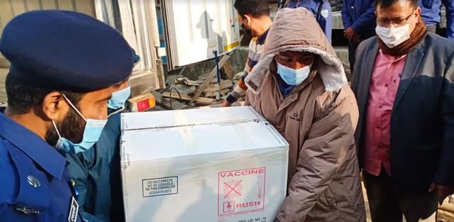 খাগড়াছড়িতে প্রথম ধাপে ১২ হাজার করোনার ভ্যাকসিন পাচ্ছে