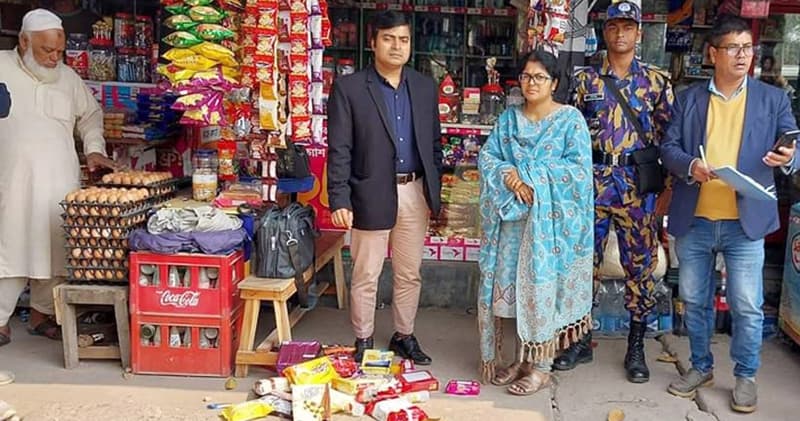 বরিশালে ৪ প্রতিষ্ঠানকে ১৮ হাজার টাকা জরিমানা