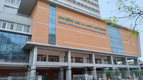 ঢাকার ফতুল্লায় কারখানায় বিস্ফোরণ, দগ্ধ ১৪