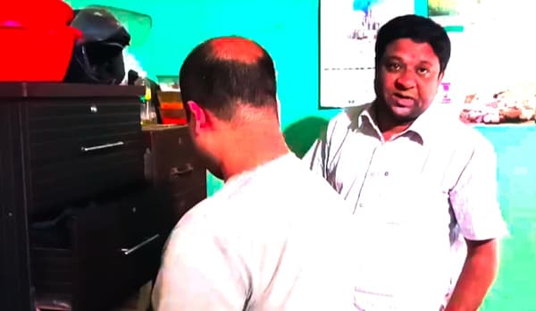 হিলিতে দিনেদুপুরে ব্যবসায়ীর সাড়ে পাঁচ লাখ টাকা চুরি