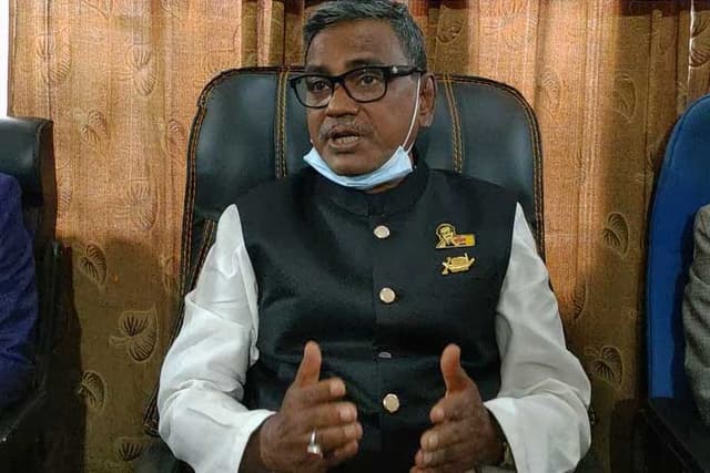 বাঘের মতো মরতে চাই : কাদের মির্জা