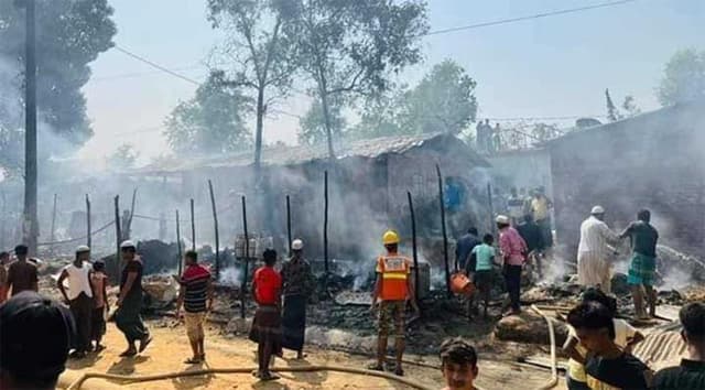 রোহিঙ্গা ক্যাম্পে আগুন, দুর্ঘটনা না নাশকতা?