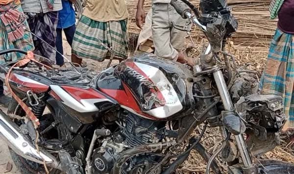 ঝিনাইদহে ট্রেনের ধাক্কায় স্কুলছাত্র নিহত