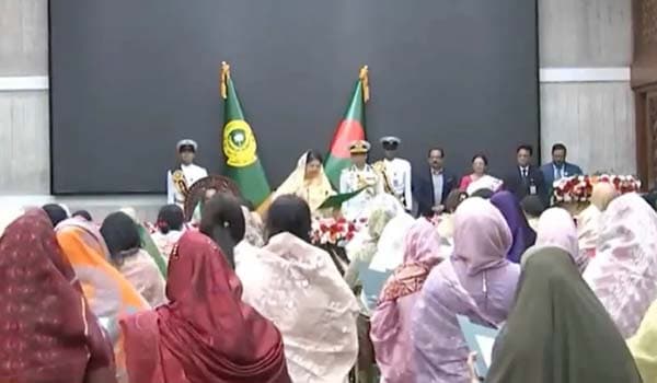সংরক্ষিত আসনের নারী সংসদ সদস্যদের শপথ গ্রহণ