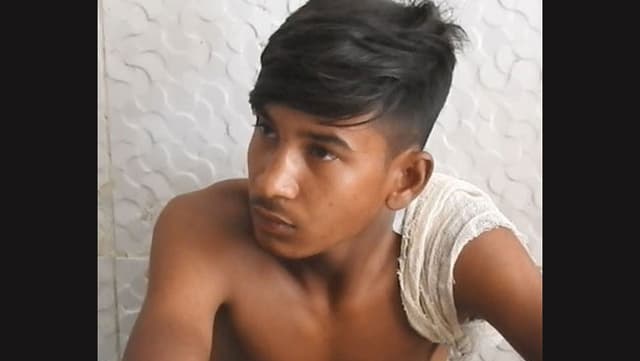 এসকাভেটর চালককে কুপিয়ে জখম করল পুলিশপুত্র