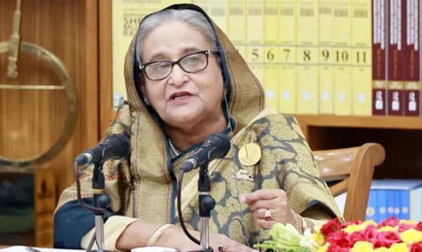 ৭ মার্চের ভাষণের মাধ্যমে দেশের শাসনভার জনগণের হাতে তুলে দেন বঙ্গবন্ধু