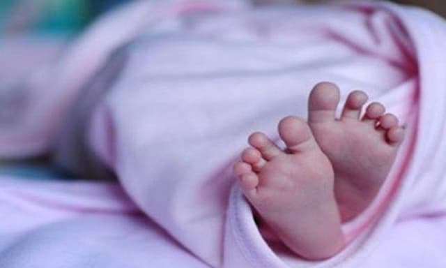 ছেলে হওয়ায় হত্যা করে পুকুরে ফেলে দিলেন বাবা