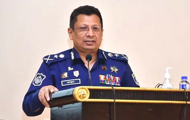 গুলিস্তান-সায়েন্সল্যাব বিস্ফোরণ: জঙ্গি সংশ্লিষ্টতা পাওয়া যায়নি : আইজিপি