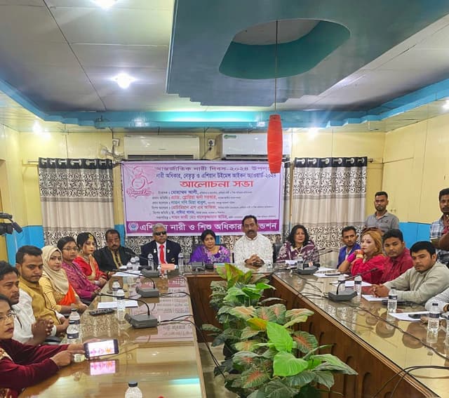শুধু নারী দিবসেই আটকে না থাকুক নারীর মর্যাদা ও তার মানসিক সুস্থতা